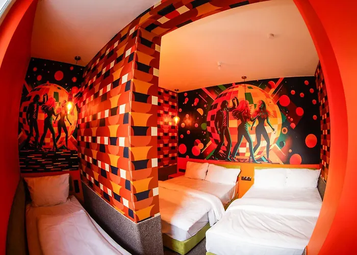 Sleephotels 1970s Hotel *
