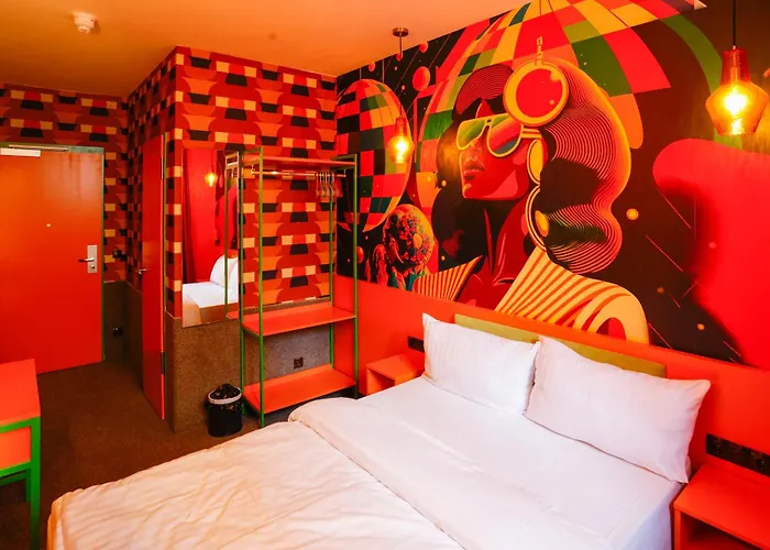 Sleephotels 1970s Hotel