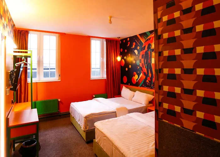 Sleephotels 1970s Hotel *