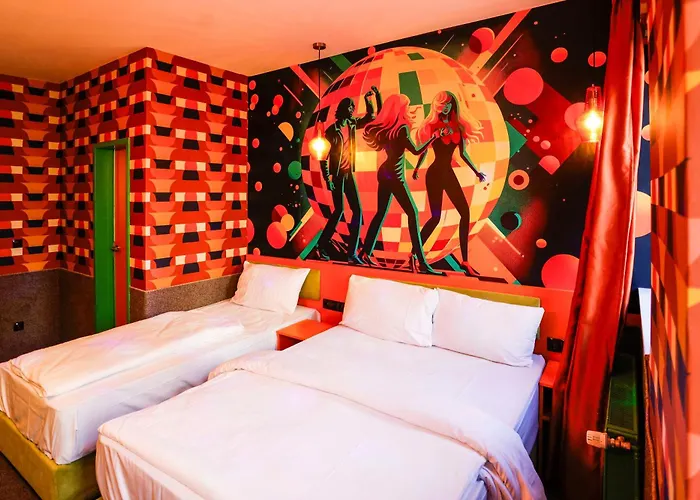 Sleephotels 1970s Hotel *